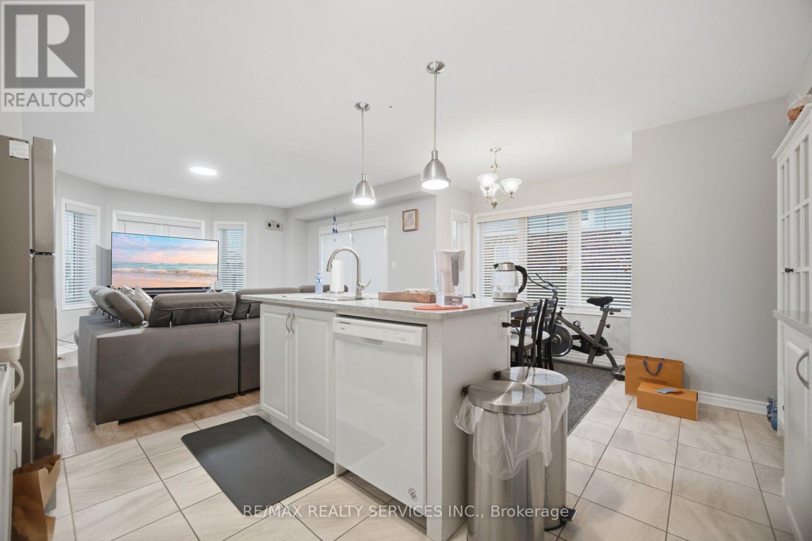 Upper - 75 Benhurst Crescent, Brampton, Ontario  L7A 5A5 - Photo 20 - W13551728