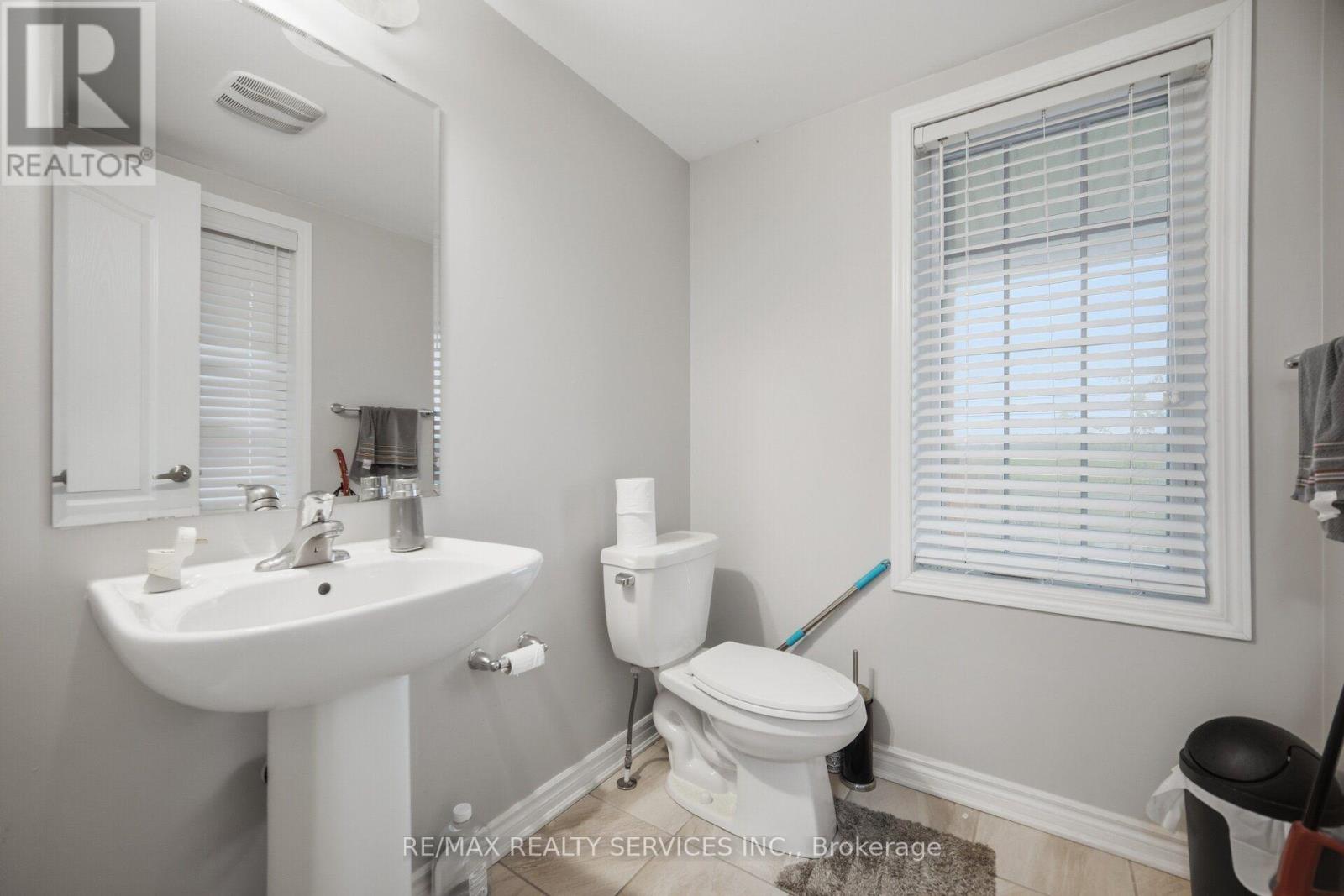 Upper - 75 Benhurst Crescent, Brampton, Ontario  L7A 5A5 - Photo 24 - W13551728