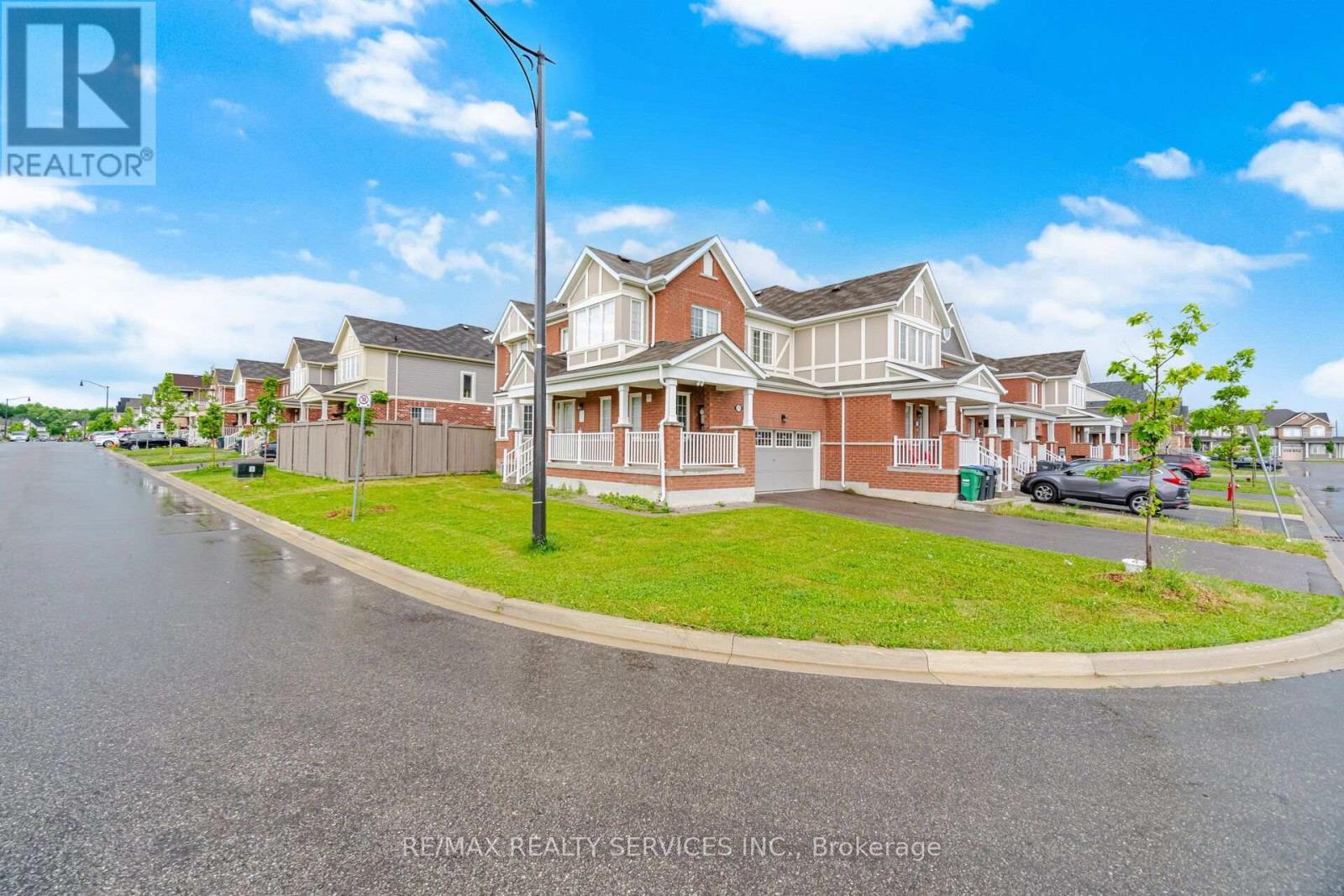 Upper - 75 Benhurst Crescent, Brampton, Ontario  L7A 5A5 - Photo 3 - W13551728
