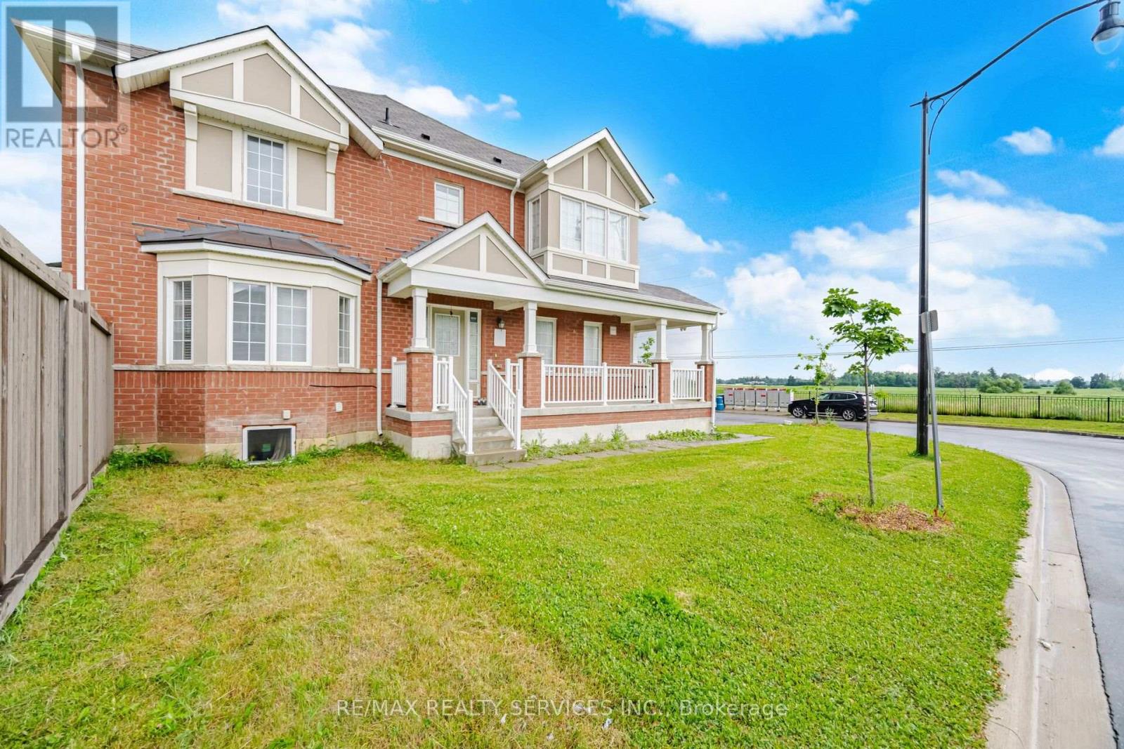 Upper - 75 Benhurst Crescent, Brampton, Ontario  L7A 5A5 - Photo 4 - W13551728