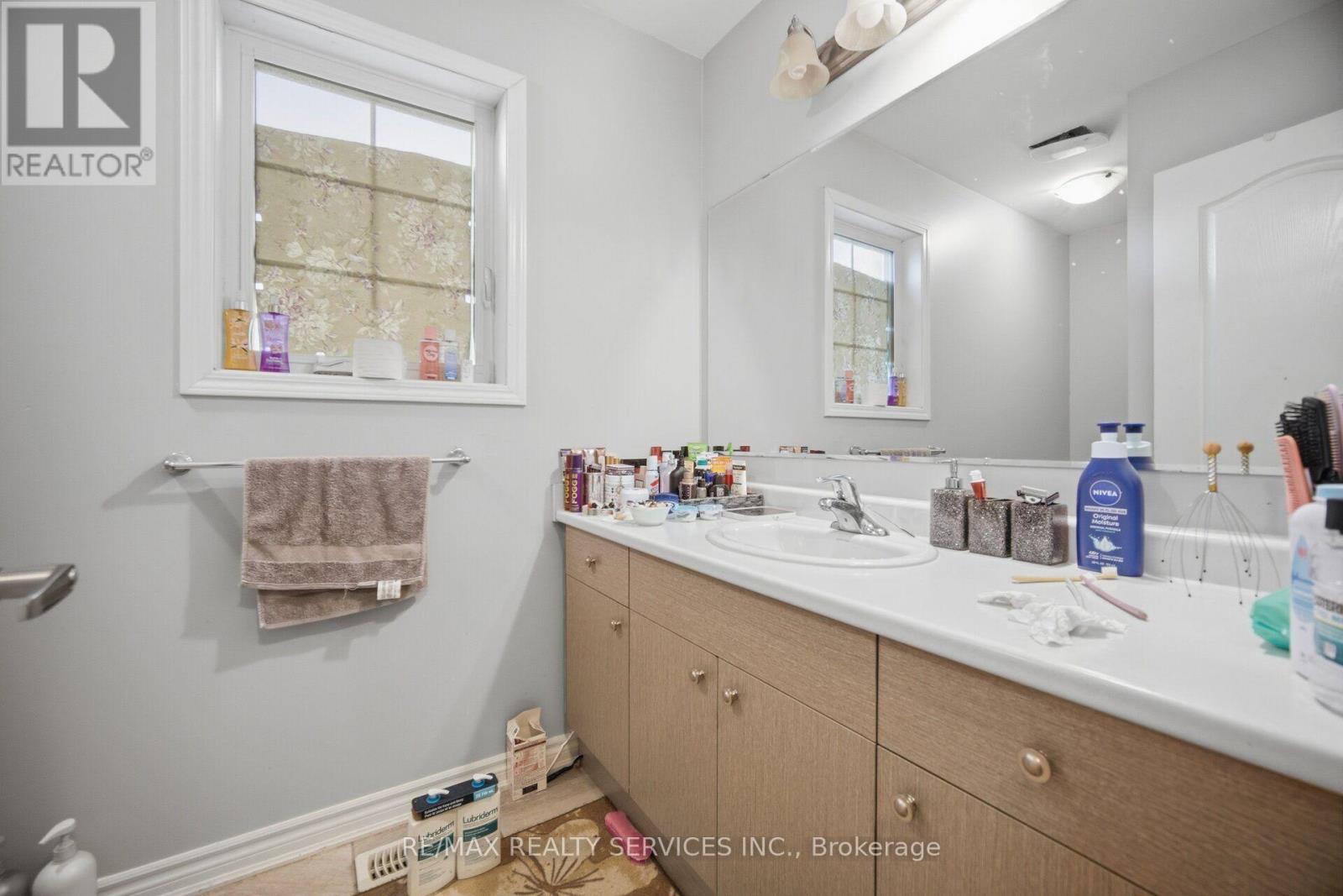 Upper - 75 Benhurst Crescent, Brampton, Ontario  L7A 5A5 - Photo 40 - W13551728