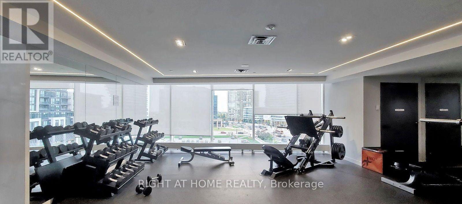 1507 - 4065 Confederation Parkway, Mississauga, Ontario  L5B 0L4 - Photo 4 - W13551742