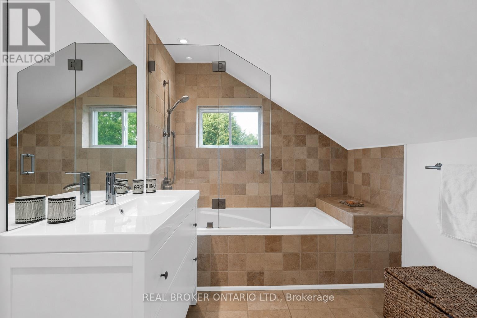 17265 50 Highway, Caledon, Ontario  L7E 0K9 - Photo 18 - W13551826