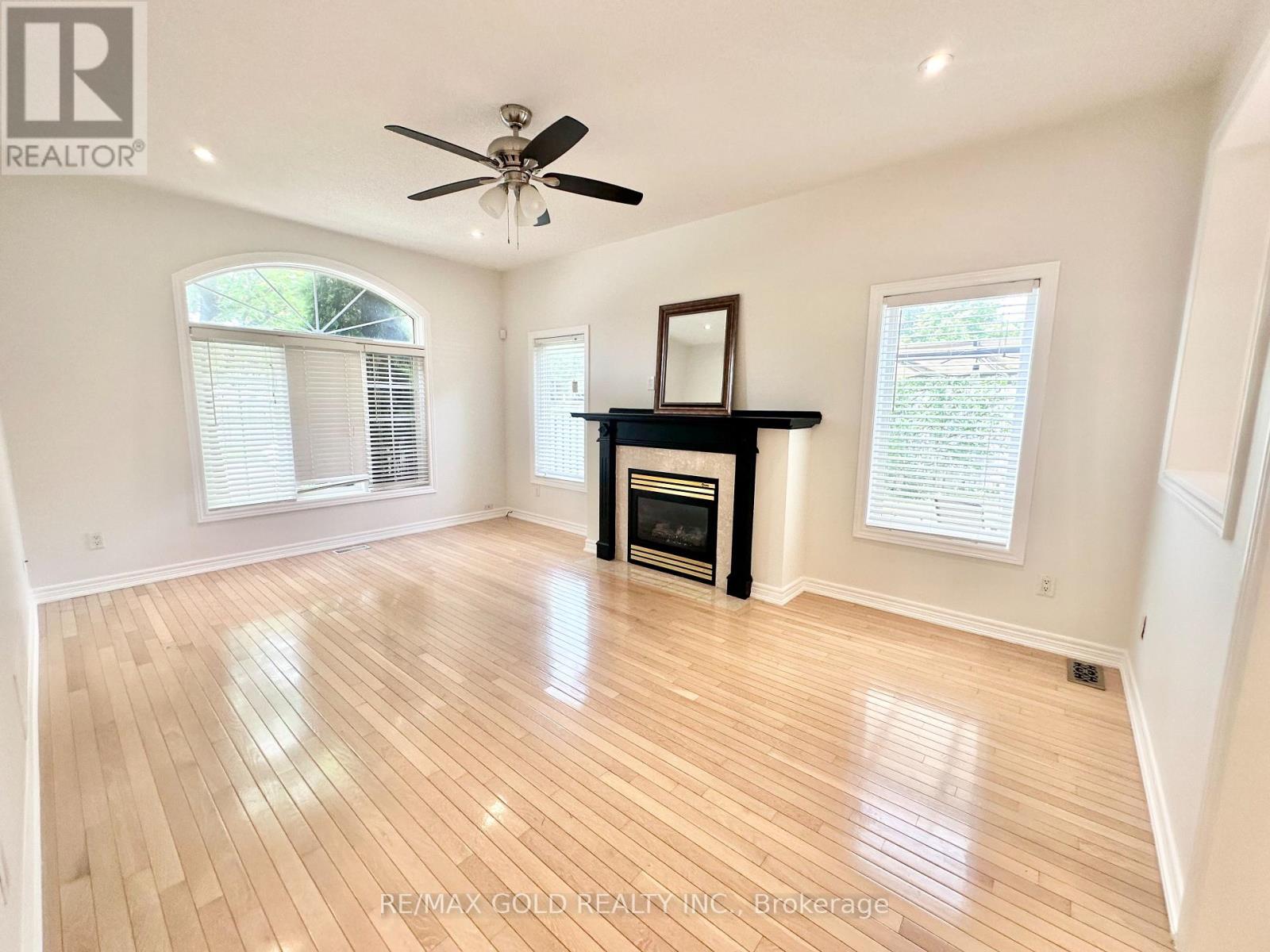 2293 Baronwood Drive, Oakville, Ontario  L6M 4Z6 - Photo 12 - W13551828