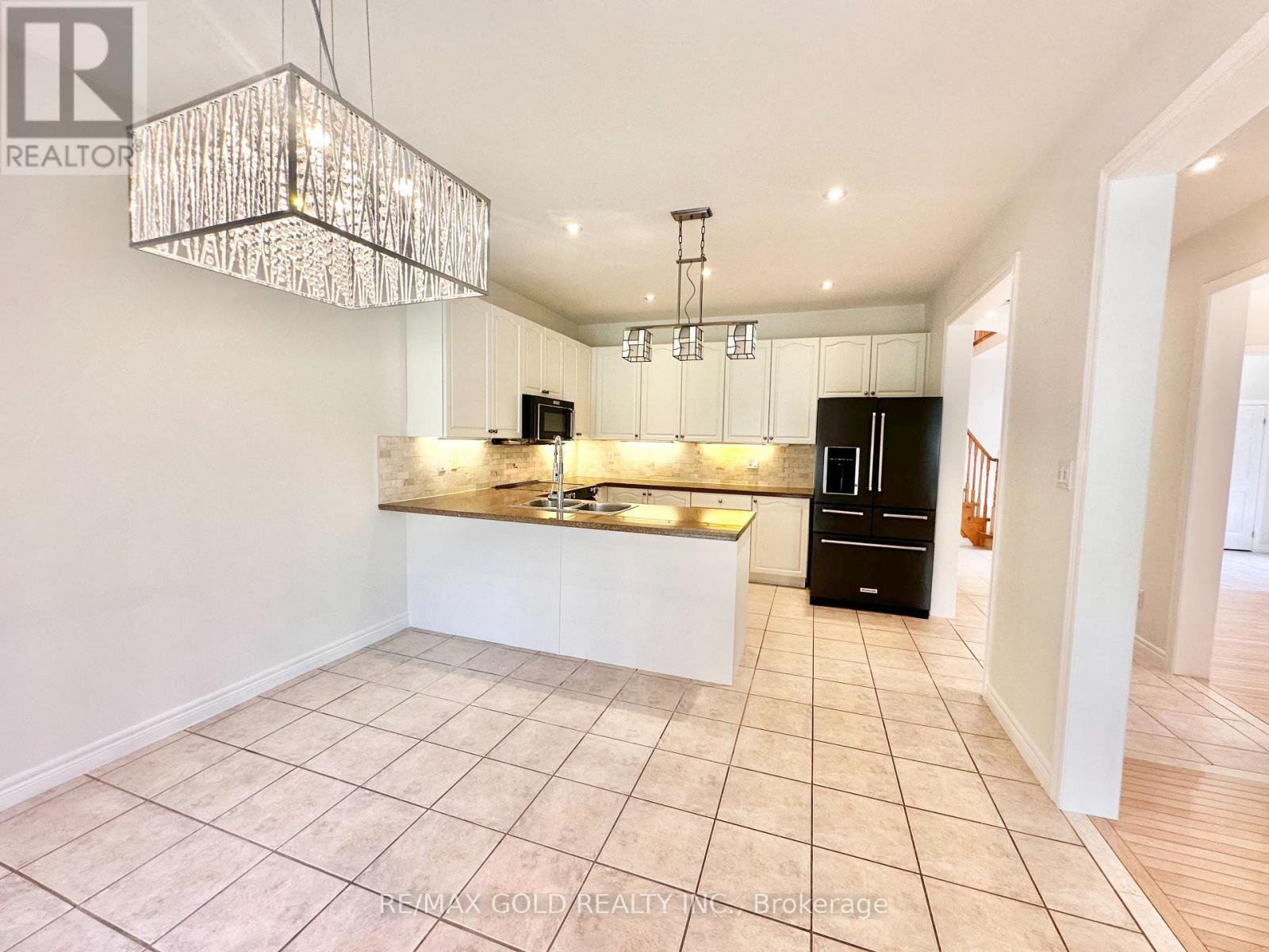 2293 Baronwood Drive, Oakville, Ontario  L6M 4Z6 - Photo 15 - W13551828