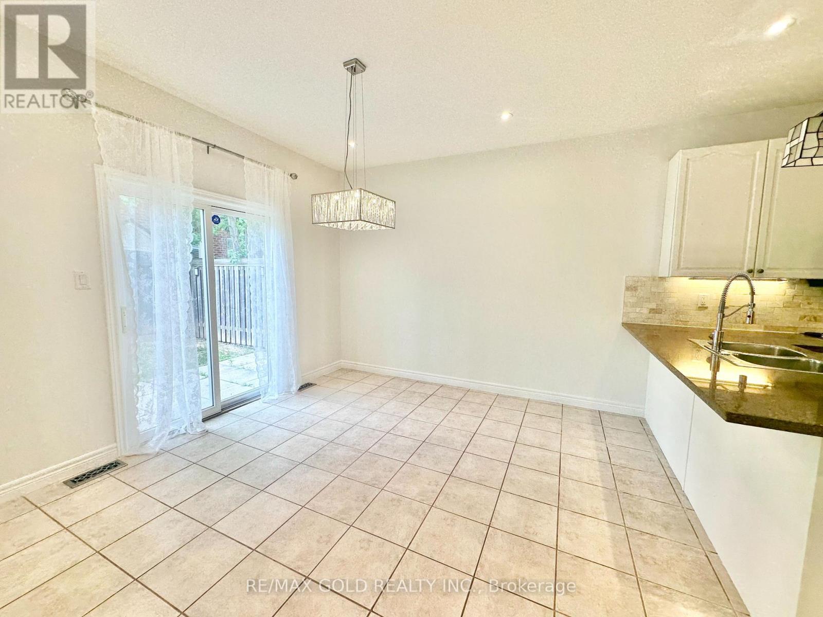 2293 Baronwood Drive, Oakville, Ontario  L6M 4Z6 - Photo 18 - W13551828