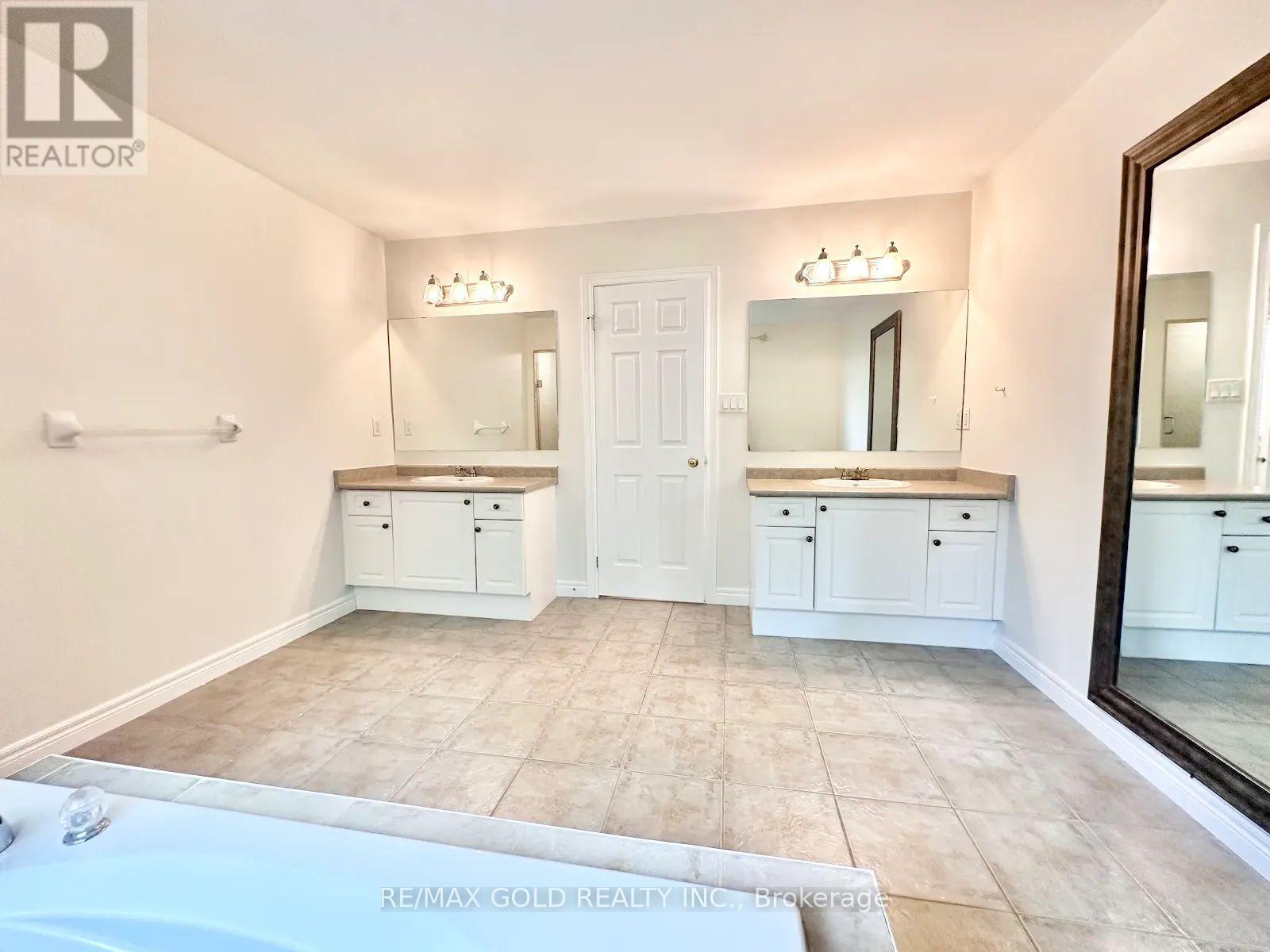 2293 Baronwood Drive, Oakville, Ontario  L6M 4Z6 - Photo 24 - W13551828