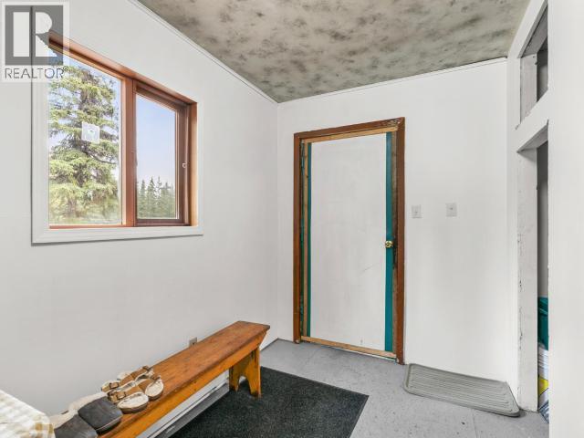 8 Bluebird Hill, Whitehorse South, Yukon  Y0B 1Y2 - Photo 5 - 17295