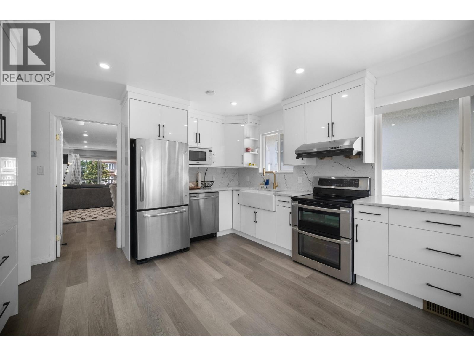 7238 Stirling Street, Vancouver, British Columbia V5P 4H5 - Photo 7 - R3145201