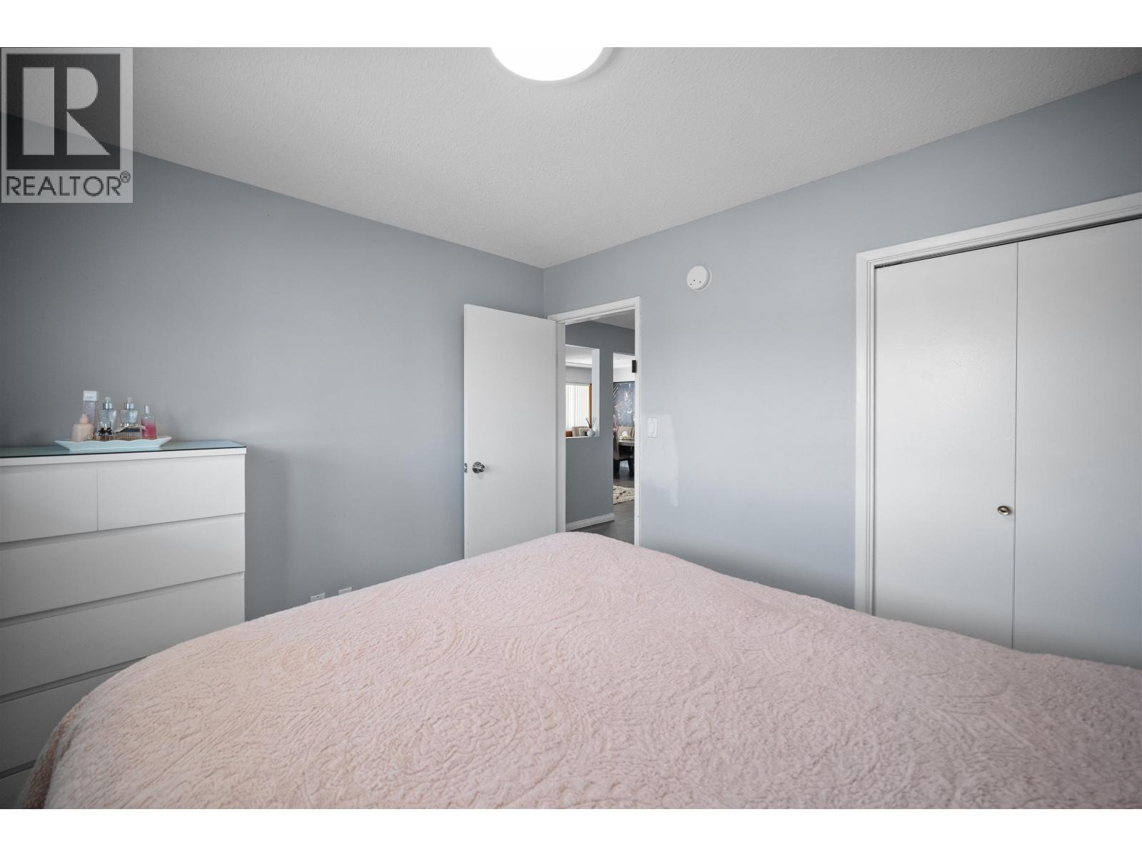 7238 Stirling Street, Vancouver, British Columbia V5P 4H5 - Photo 13 - R3145201