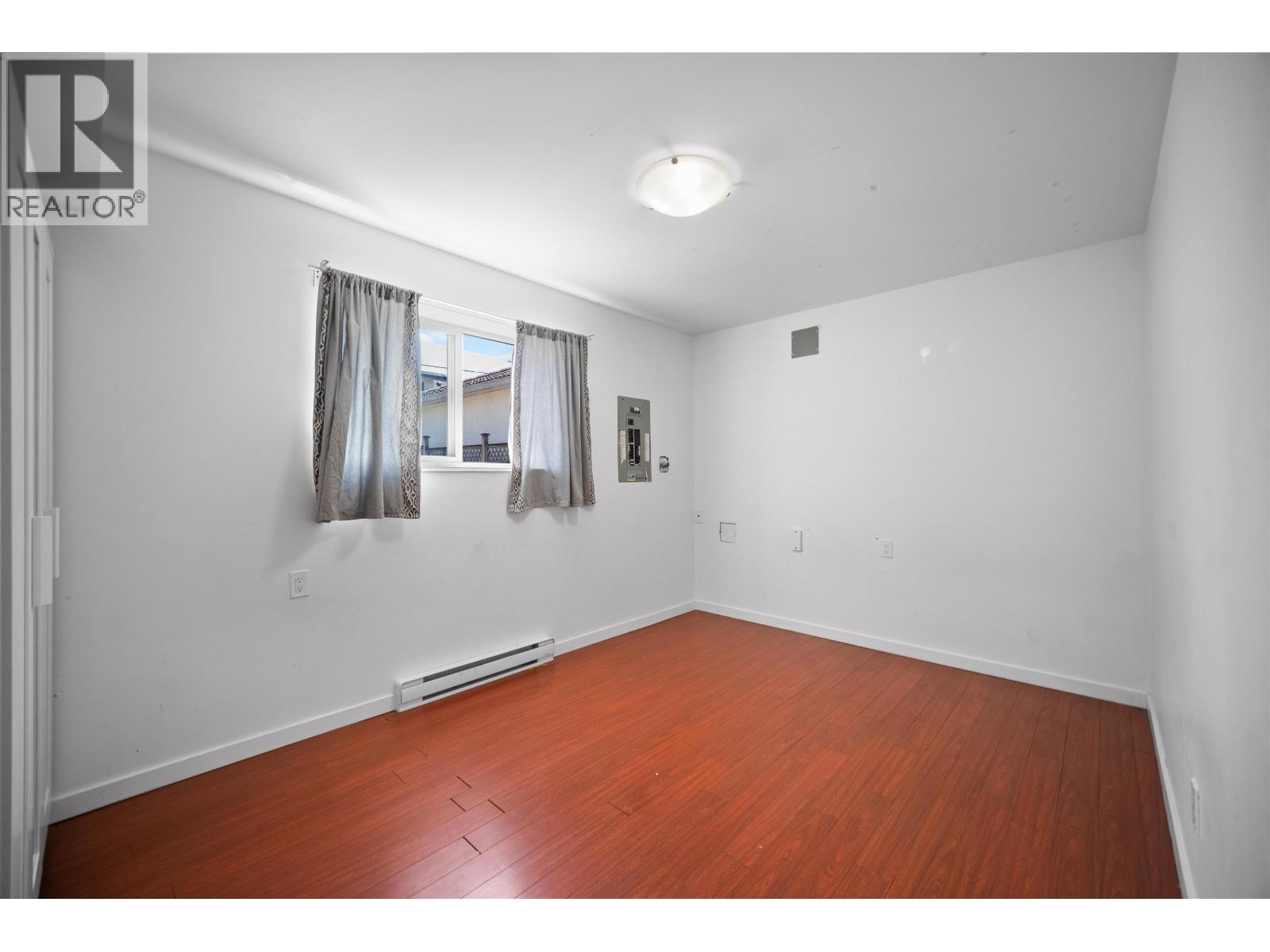 7238 Stirling Street, Vancouver, British Columbia V5P 4H5 - Photo 24 - R3145201