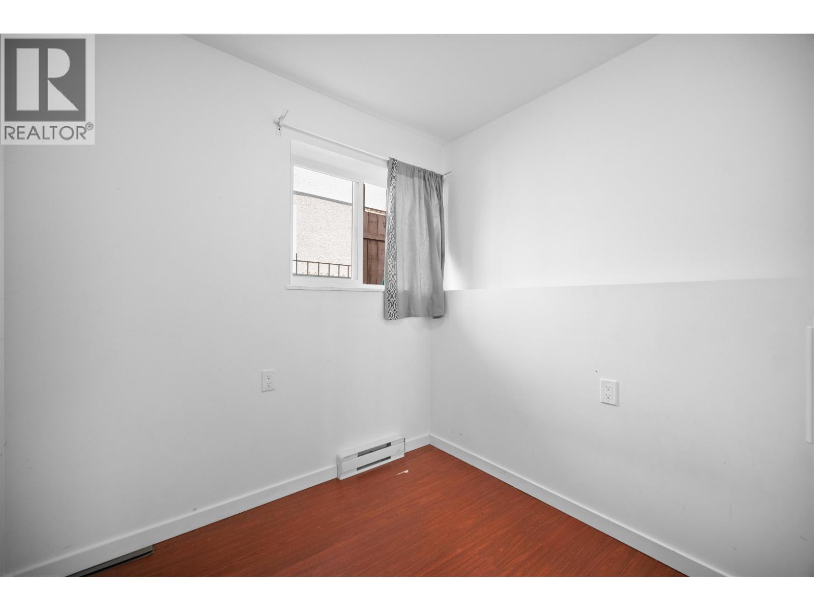 7238 Stirling Street, Vancouver, British Columbia V5P 4H5 - Photo 25 - R3145201