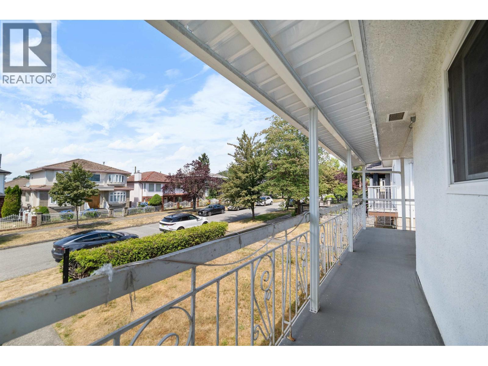 7238 Stirling Street, Vancouver, British Columbia  V5P 4H5 - Photo 28 - R3145201