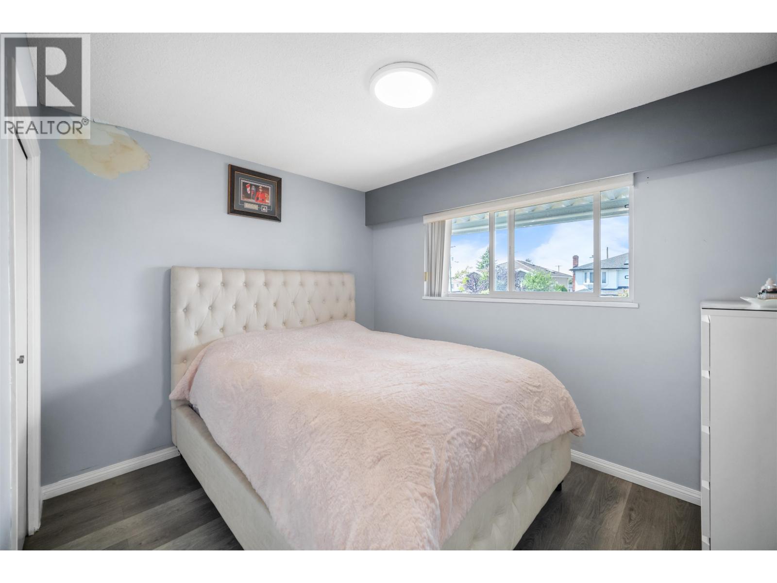 7238 Stirling Street, Vancouver, British Columbia V5P 4H5 - Photo 12 - R3145201