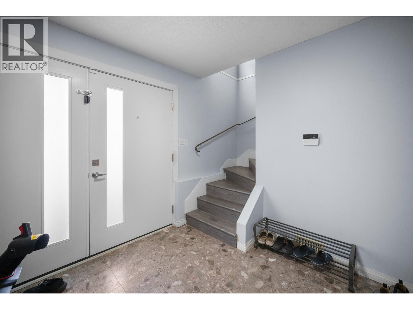 7238 Stirling Street, Vancouver, British Columbia V5P 4H5 - Photo 19 - R3145201