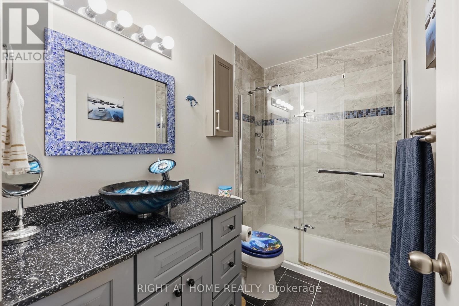 5709 Deerbrook Street, Niagara Falls, Ontario  L2G 7V6 - Photo 14 - X13551724