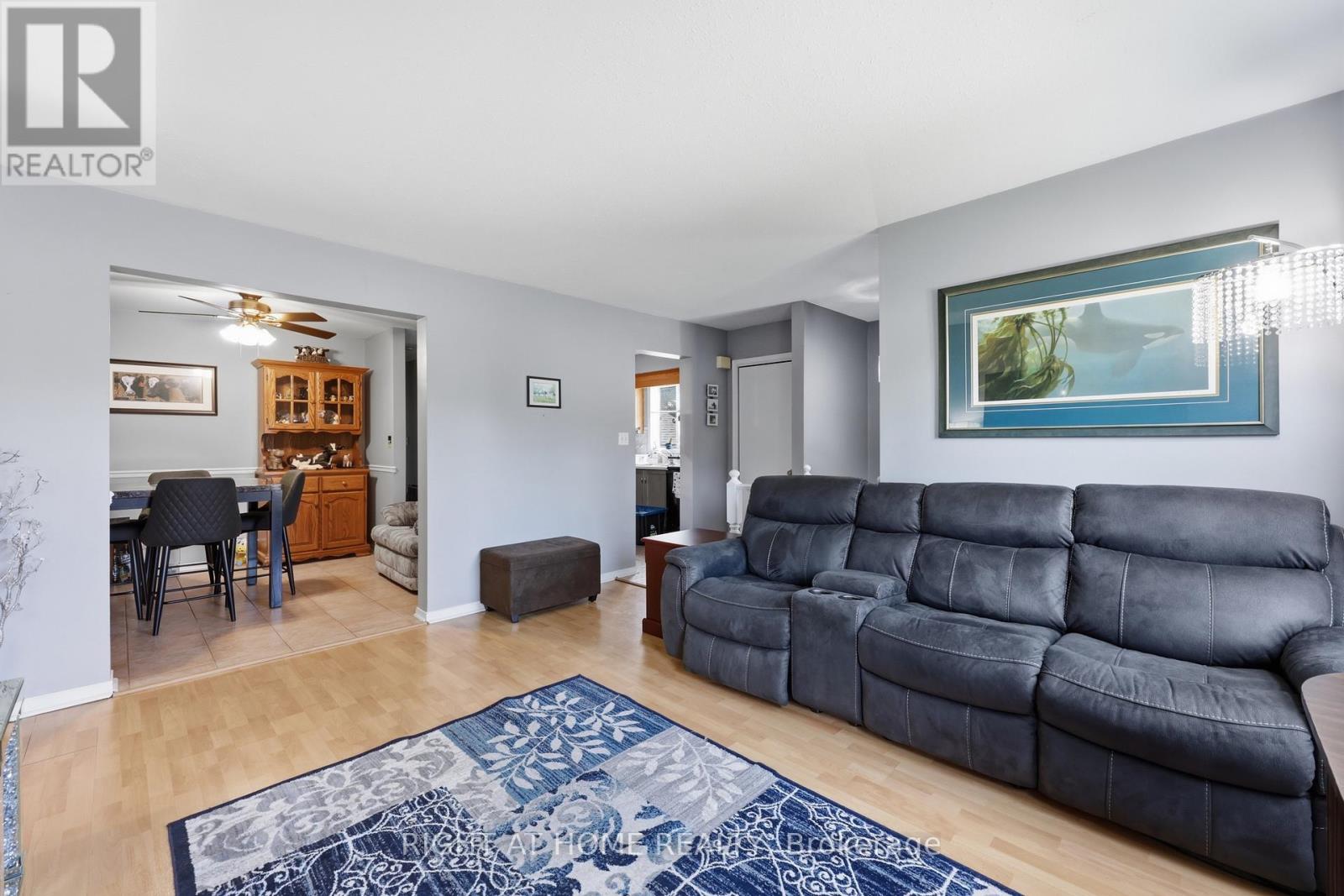 5709 Deerbrook Street, Niagara Falls, Ontario  L2G 7V6 - Photo 7 - X13551724