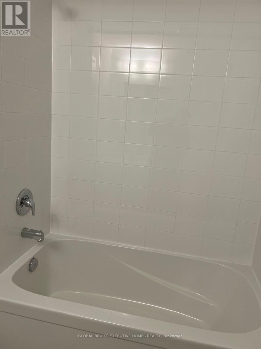 303 Starlight Avenue, Woolwich, Ontario  N0B 1M0 - Photo 6 - X13551778