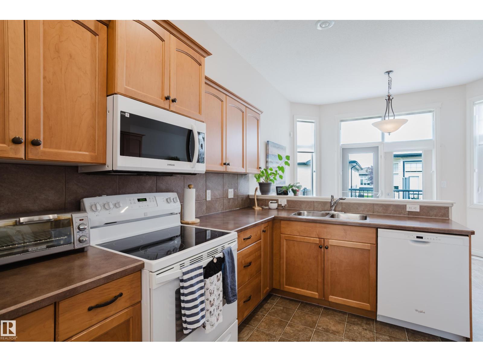 #6 12504 15 Av SW, Edmonton, Alberta  T6W 1X1 - Photo 11 - E4498316