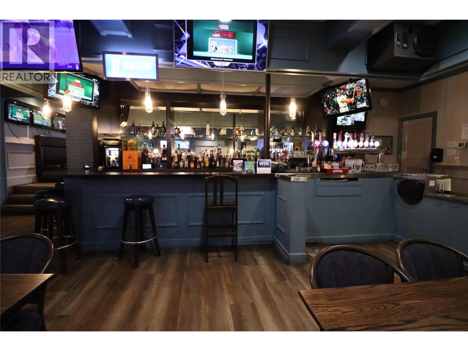 2020 Falcon Road Unit# B, Kamloops, British Columbia  V2C 4J3 - Photo 8 - 10394387