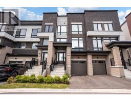 725 HEATHROW PATH, Oshawa, Ontario