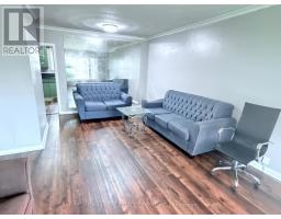 52 SHARBOT AVENUE, Toronto, Ontario