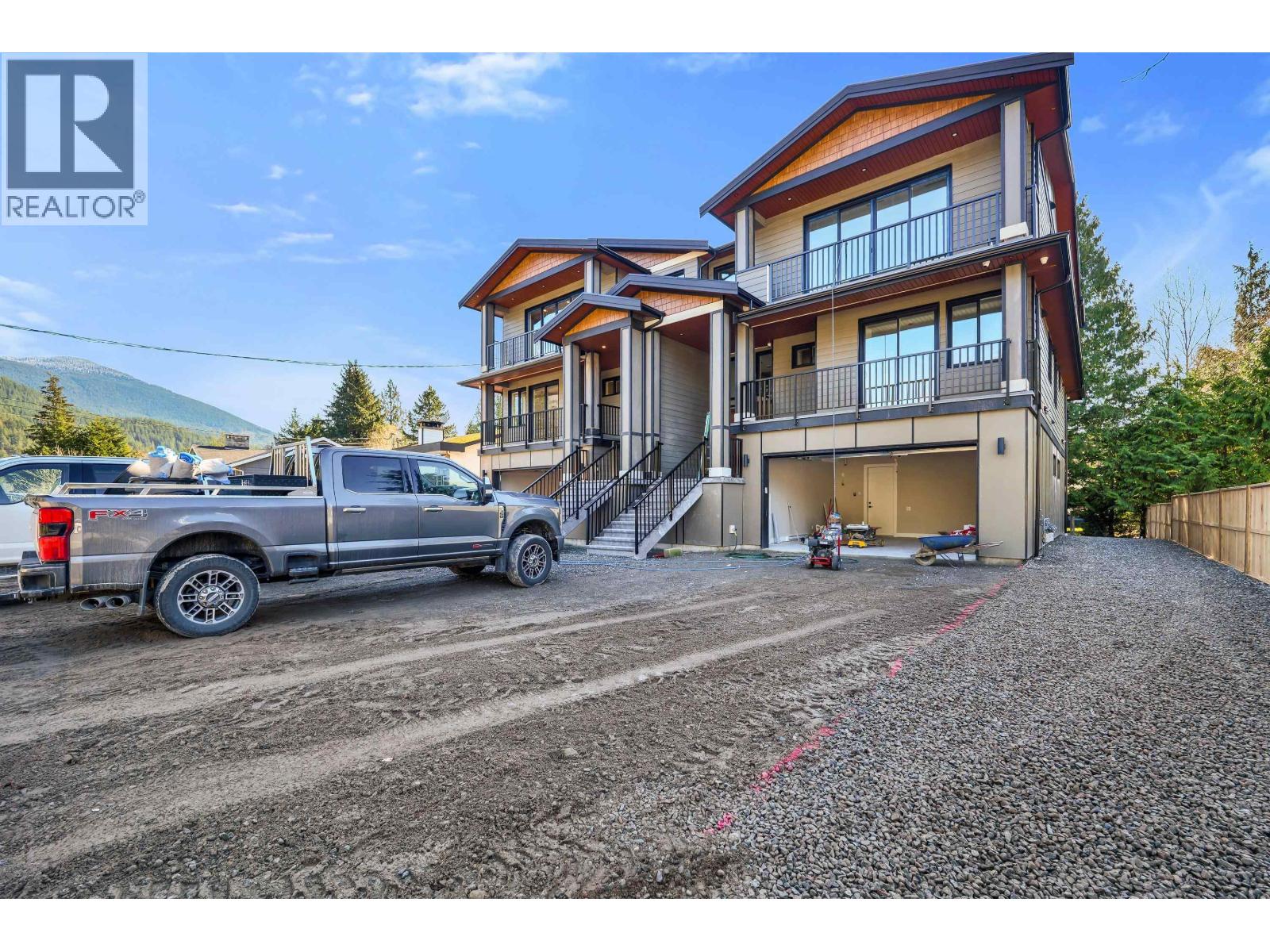 1352 Judd Road, Squamish, British Columbia  V0N 1H0 - Photo 33 - R3145207