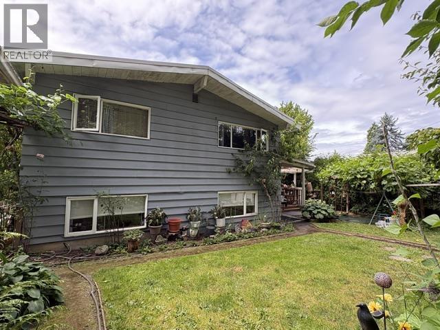 12314 Fulton Street, Maple Ridge, British Columbia V2X 6L5 - Photo 2 - R3145215
