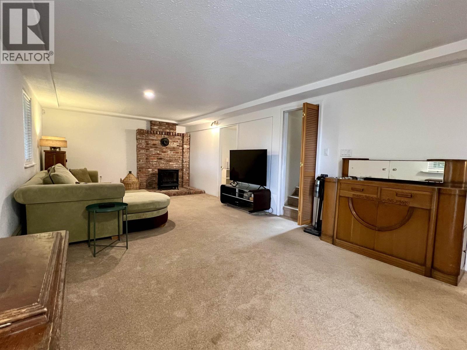 261 Montgomery Street, Coquitlam, British Columbia  V3K 5E9 - Photo 10 - R3145219