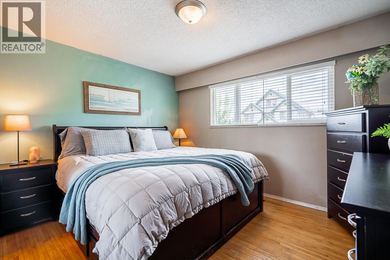 207 Mundy Street, Coquitlam, British Columbia V3K 5M1 - Photo 10 - R3145227