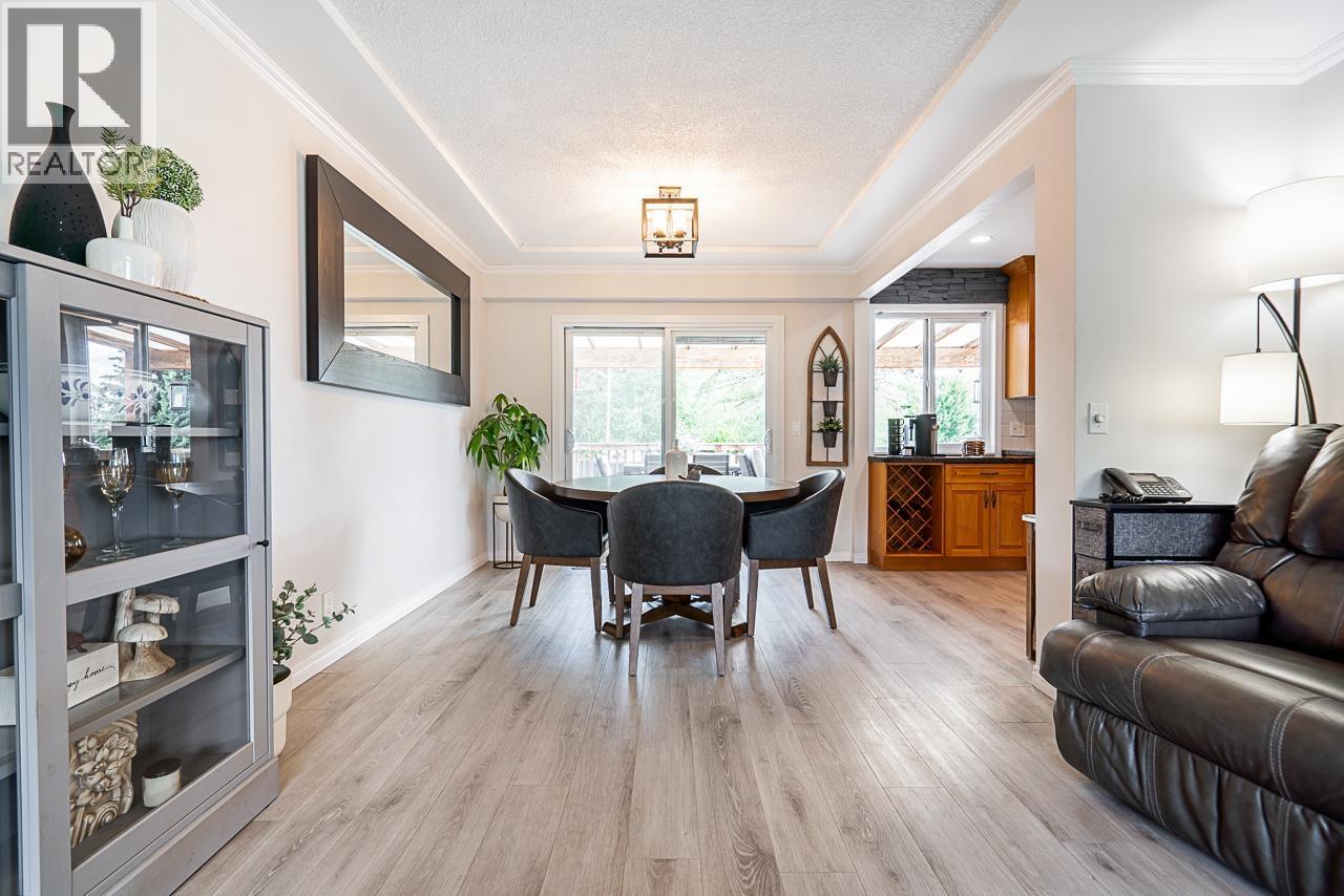 207 Mundy Street, Coquitlam, British Columbia V3K 5M1 - Photo 4 - R3145227