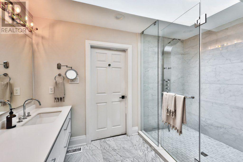 51 Princeton Road, Toronto, Ontario  M8X 2E3 - Photo 28 - W13551854