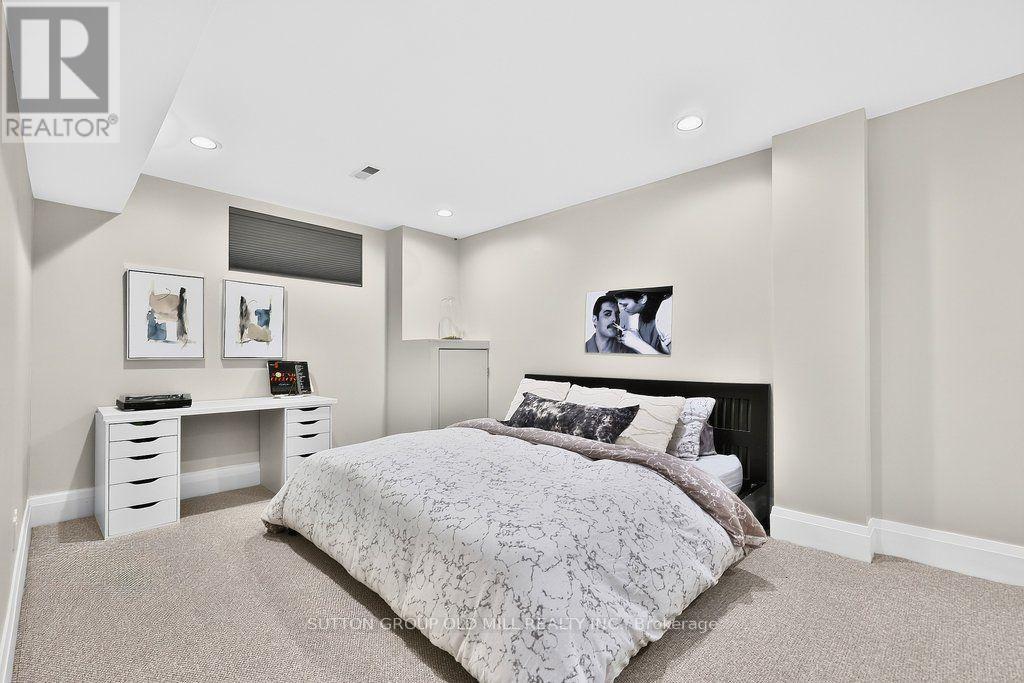 51 Princeton Road, Toronto, Ontario  M8X 2E3 - Photo 37 - W13551854