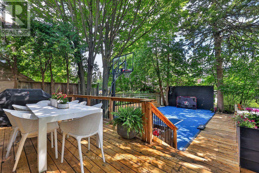 51 Princeton Road, Toronto, Ontario  M8X 2E3 - Photo 40 - W13551854
