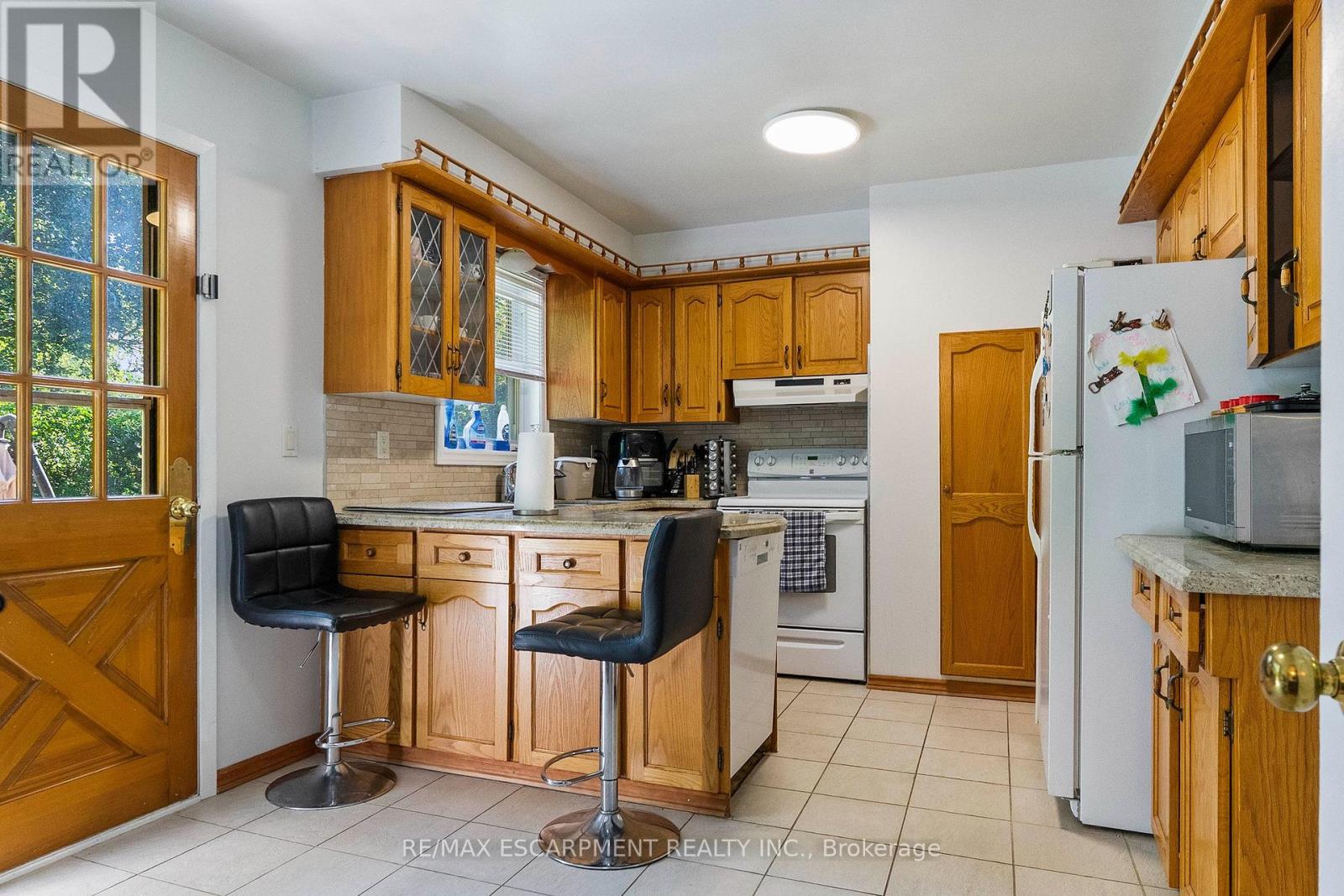 2506 Yarmouth Crescent, Oakville, Ontario  L6L 2M8 - Photo 11 - W13551864