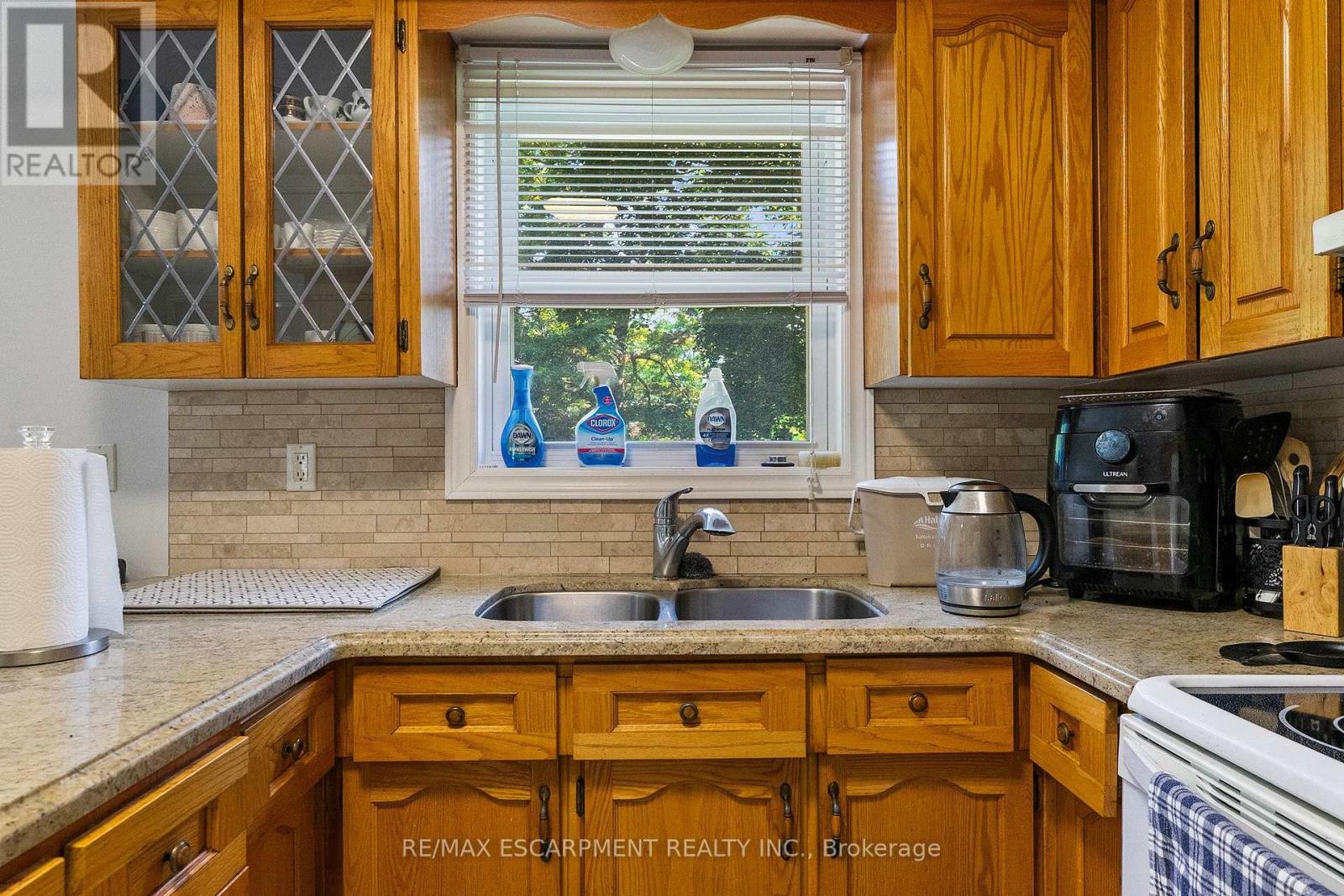 2506 Yarmouth Crescent, Oakville, Ontario  L6L 2M8 - Photo 14 - W13551864