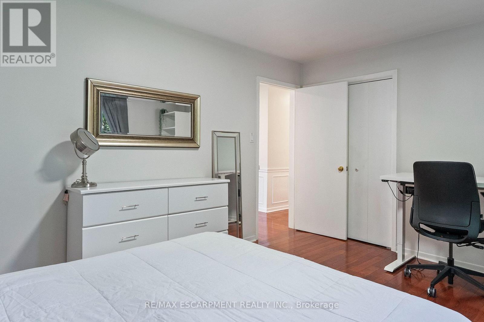 2506 Yarmouth Crescent, Oakville, Ontario  L6L 2M8 - Photo 22 - W13551864