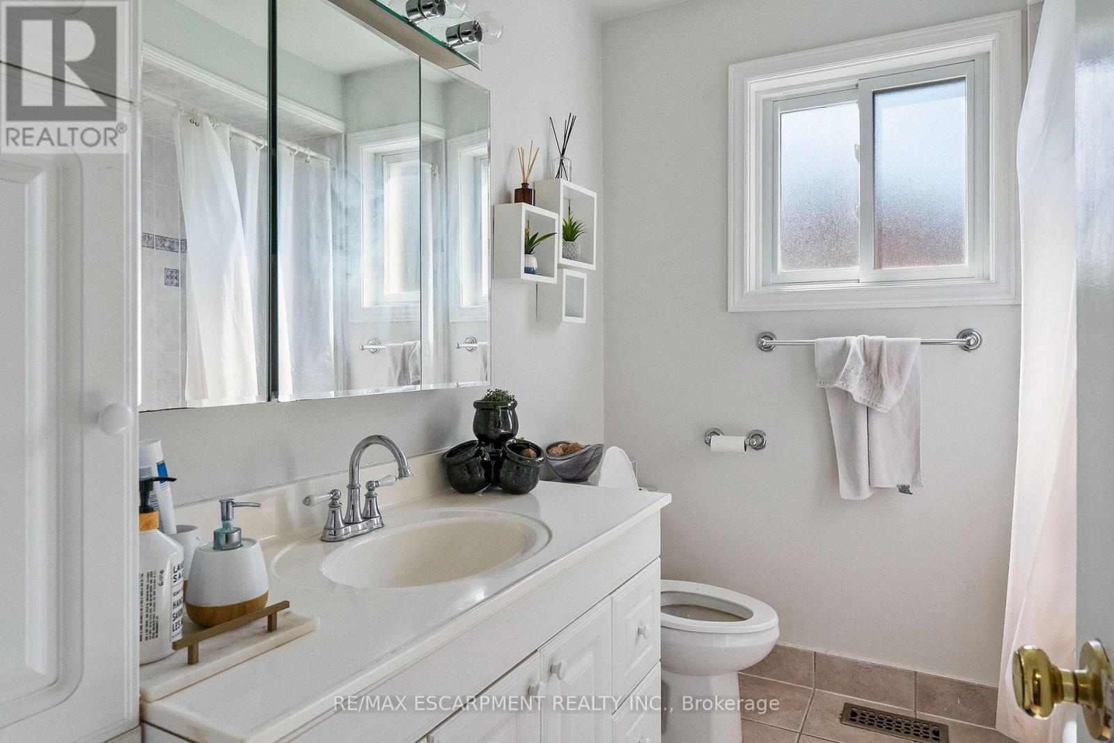 2506 Yarmouth Crescent, Oakville, Ontario  L6L 2M8 - Photo 23 - W13551864