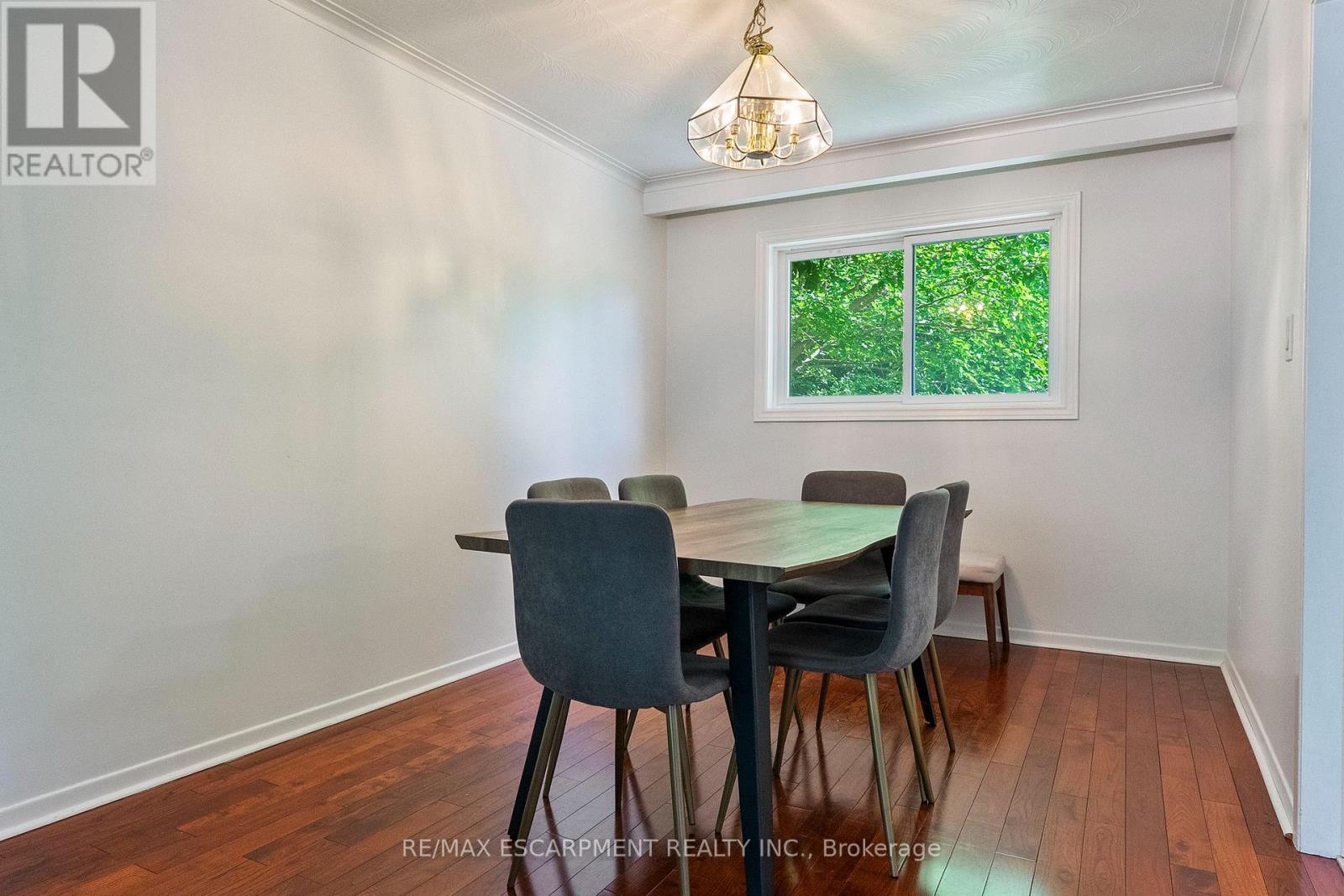 2506 Yarmouth Crescent, Oakville, Ontario  L6L 2M8 - Photo 8 - W13551864