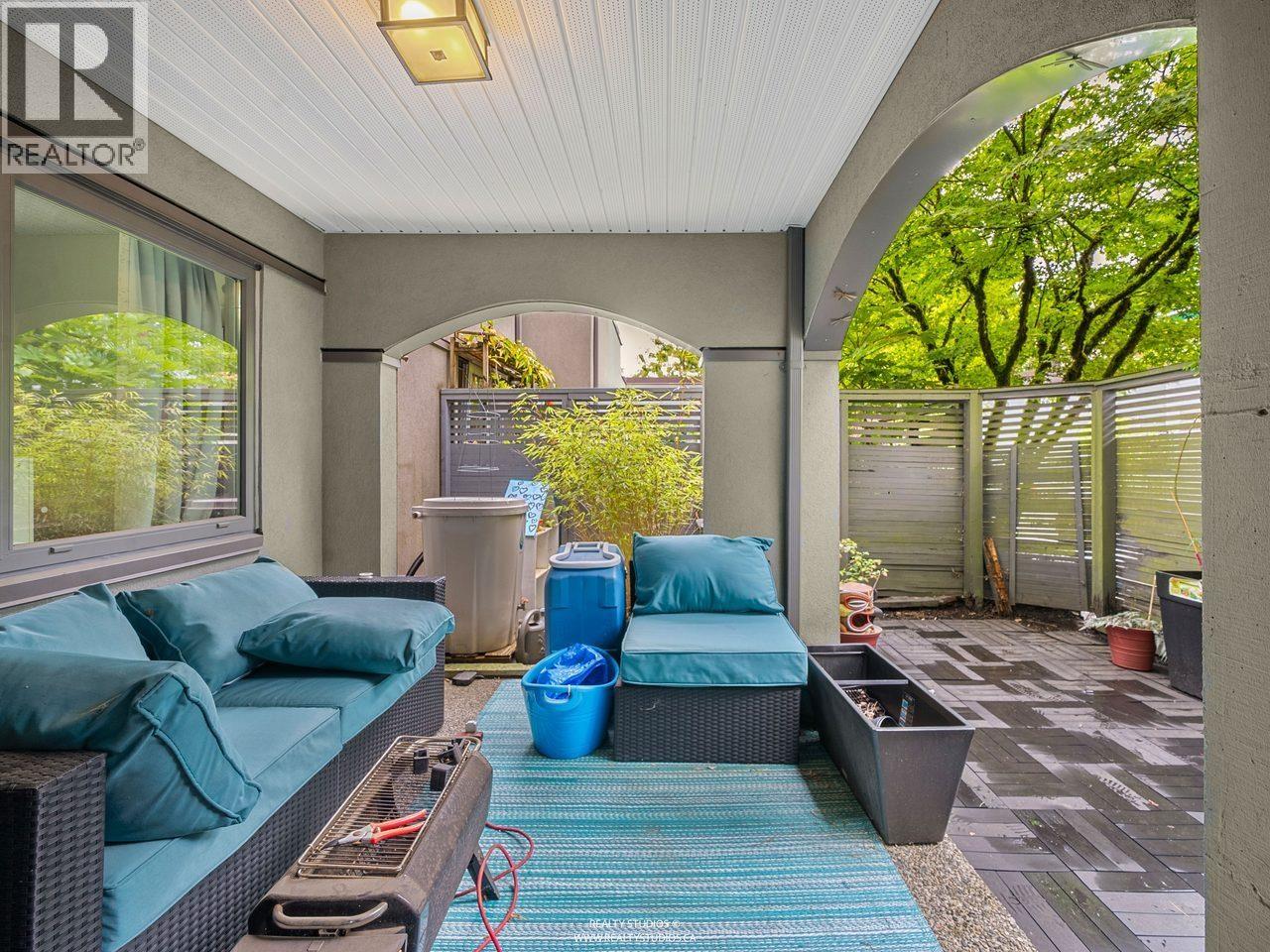 1330 W 7th Avenue, Vancouver, British Columbia  V6H 3W5 - Photo 2 - R3145000