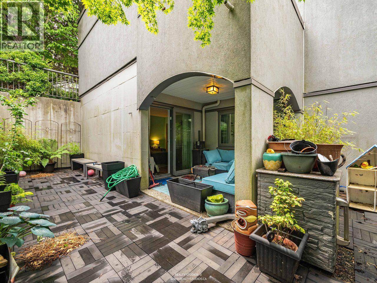 1330 W 7th Avenue, Vancouver, British Columbia  V6H 3W5 - Photo 4 - R3145000