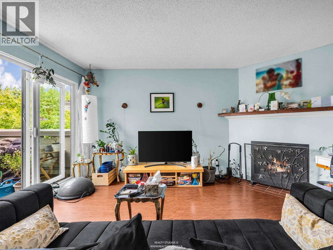 1330 W 7th Avenue, Vancouver, British Columbia  V6H 3W5 - Photo 15 - R3145000
