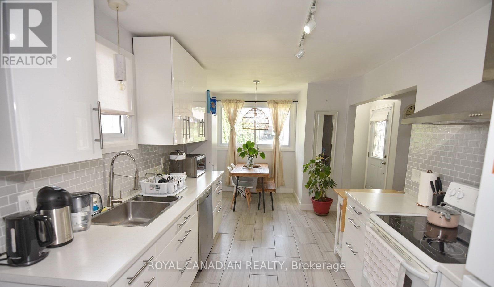 1635 Elsmere Avenue, Windsor, Ontario  N8X 4H5 - Photo 7 - X13551876