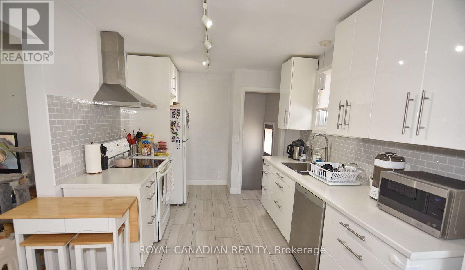 1635 Elsmere Avenue, Windsor, Ontario  N8X 4H5 - Photo 8 - X13551876