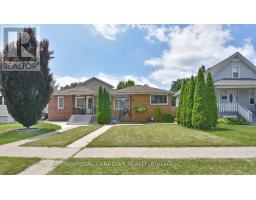 1635 ELSMERE AVENUE, Windsor, Ontario