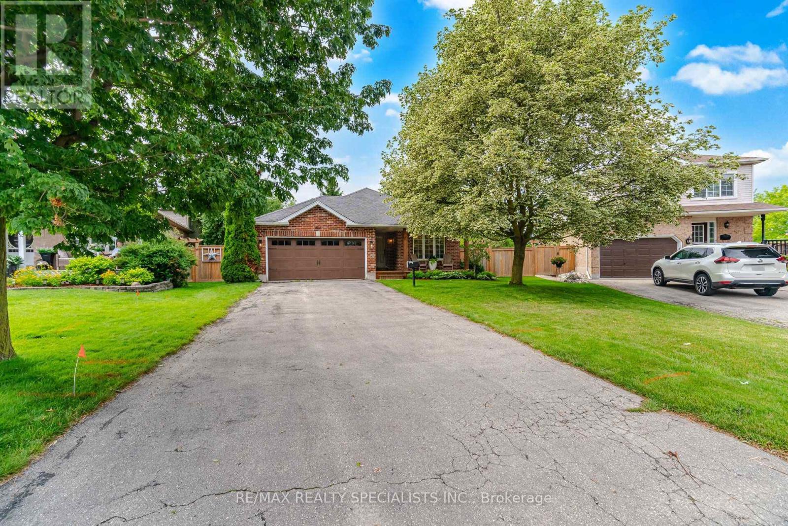 408 Flannery Drive, Centre Wellington, Ontario  N1M 3P4 - Photo 3 - X13551888