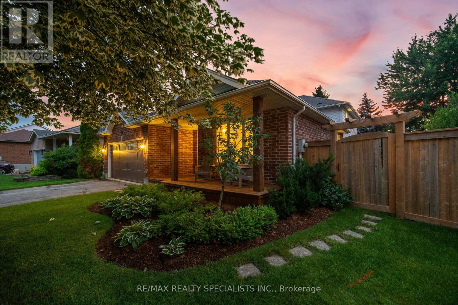 408 Flannery Drive, Centre Wellington, Ontario  N1M 3P4 - Photo 4 - X13551888