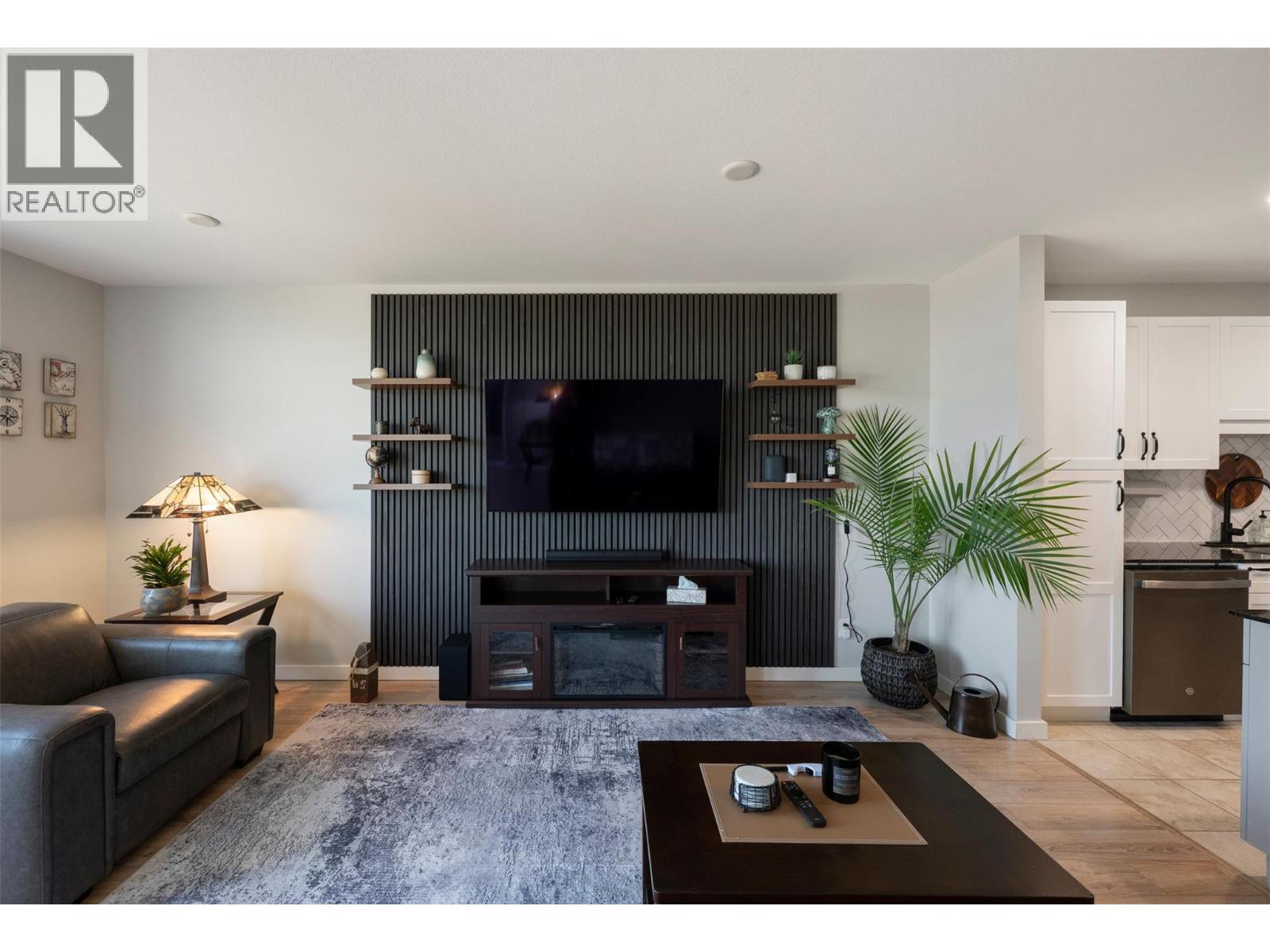 3301 Skaha Lake Road Unit# 608, Penticton, British Columbia  V2A 6G6 - Photo 8 - 10393632