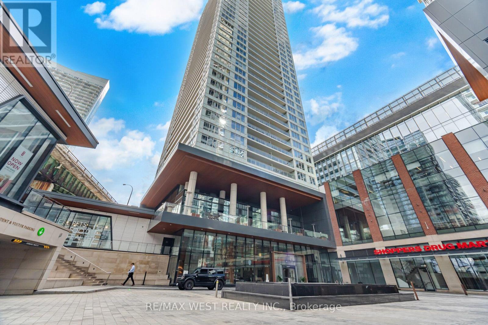 1602 - 17 BATHURST STREET, Toronto, Ontario