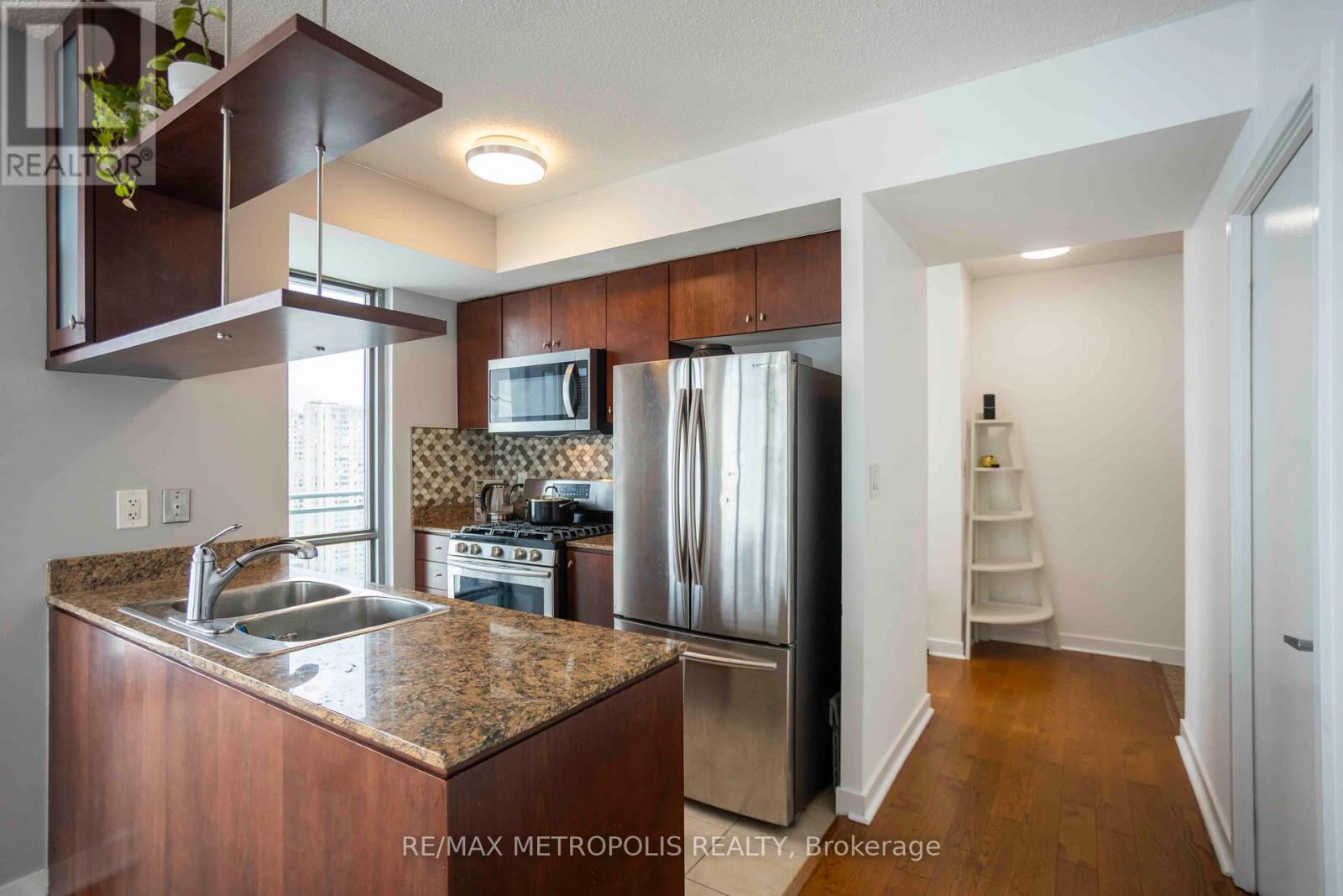 2510 - 5 Mariner Terrace, Toronto, Ontario  M5V 3V6 - Photo 22 - C13551964